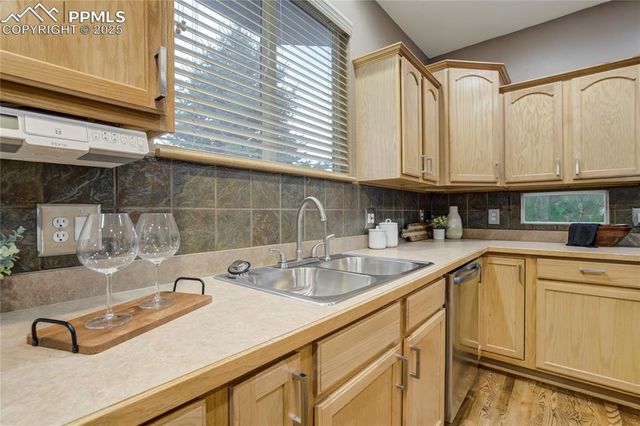 6815 Prairie Wind Drive, Colorado Springs, CO 80923
