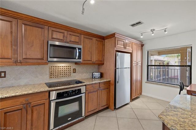 12170 Kelly Sands WAY # 721, Fort Myers, FL 33908