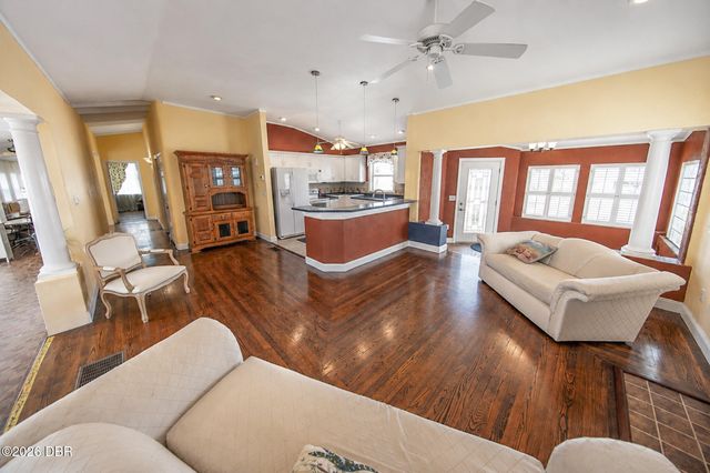3873 S Atlantic Avenue, Daytona Beach Shores, FL 32118