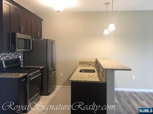 62 Bergen Turnpike 4B, Ridgefield Park, NJ 07660