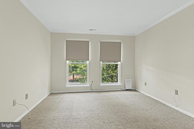 384 WOODLAKE DR, Marlton, NJ 08053