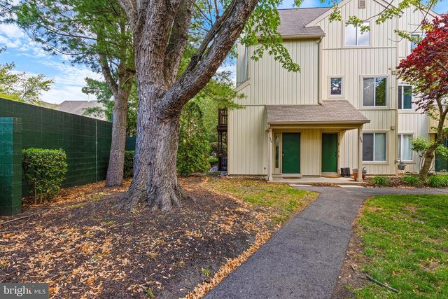 384 WOODLAKE DR, Marlton, NJ 08053