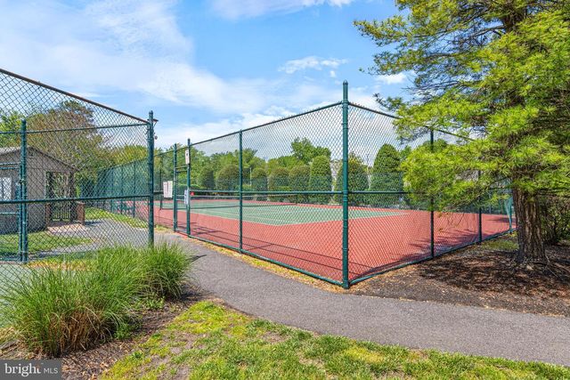 384 WOODLAKE DR, Marlton, NJ 08053