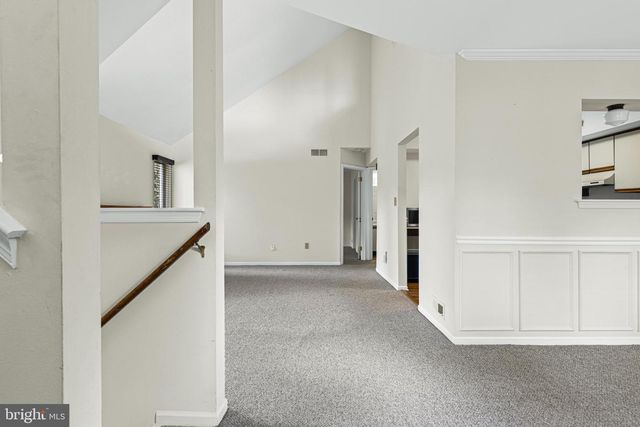 384 WOODLAKE DR, Marlton, NJ 08053