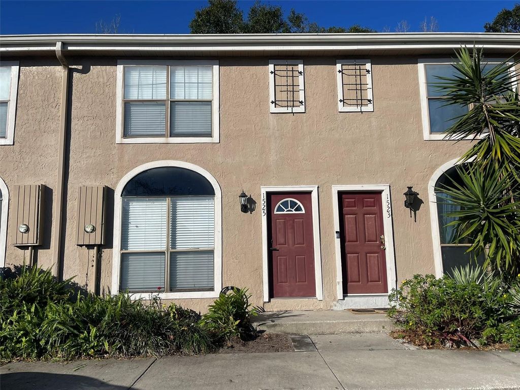 1525 CASA PARK CIRCLE, Winter Springs, FL 32708