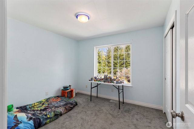 5033 NW Uff Da Lane, Silverdale, WA 98383