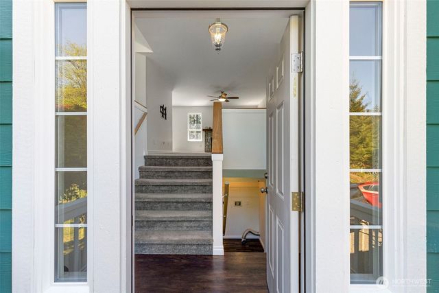 5033 NW Uff Da Lane, Silverdale, WA 98383
