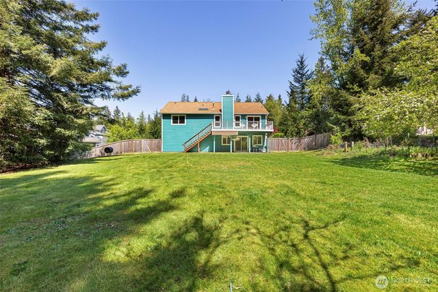 5033 NW Uff Da Lane, Silverdale, WA 98383