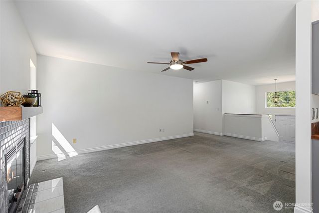 5033 NW Uff Da Lane, Silverdale, WA 98383