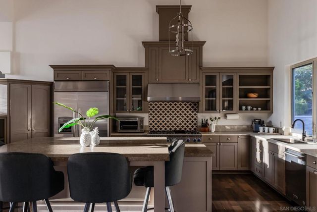 18375 Bernardo Trails Ct, San Diego, CA 92128