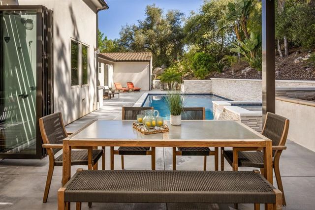 18375 Bernardo Trails Ct, San Diego, CA 92128