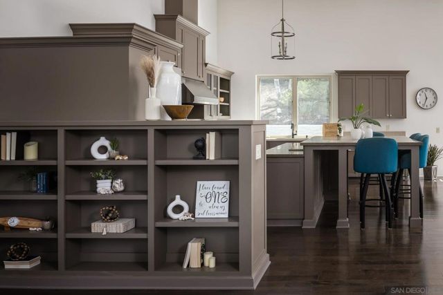 18375 Bernardo Trails Ct, San Diego, CA 92128