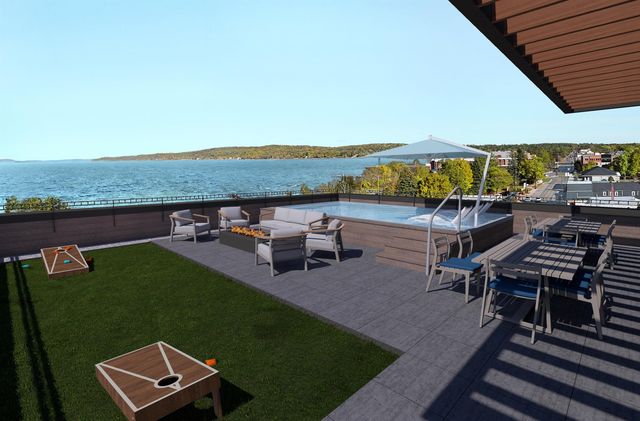 424 E Front Street, Traverse City, MI 49684