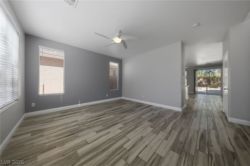 2360 Spirito Avenue, Henderson, NV 89052 — photo 5