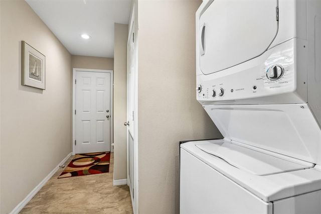 1008 LA JOLLA, Sun City Center, FL 33573