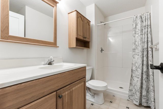 1016 Meadow Street, Cologne, MN 55322