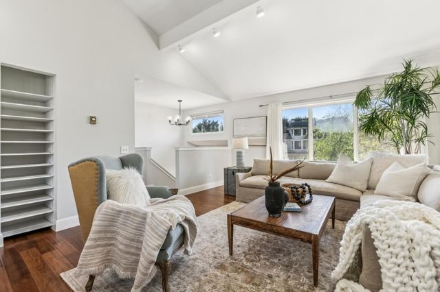 1077 Pearl Avenue, Moss Beach, CA 94038