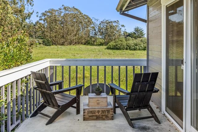 1077 Pearl Avenue, Moss Beach, CA 94038