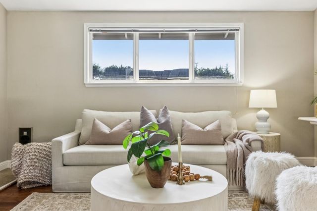 1077 Pearl Avenue, Moss Beach, CA 94038