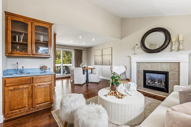 1077 Pearl Avenue, Moss Beach, CA 94038