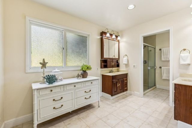 1077 Pearl Avenue, Moss Beach, CA 94038