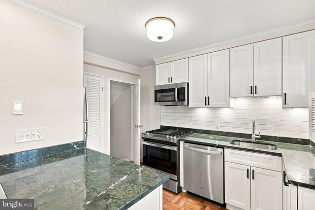 6516 10TH ST, Alexandria, VA 22307