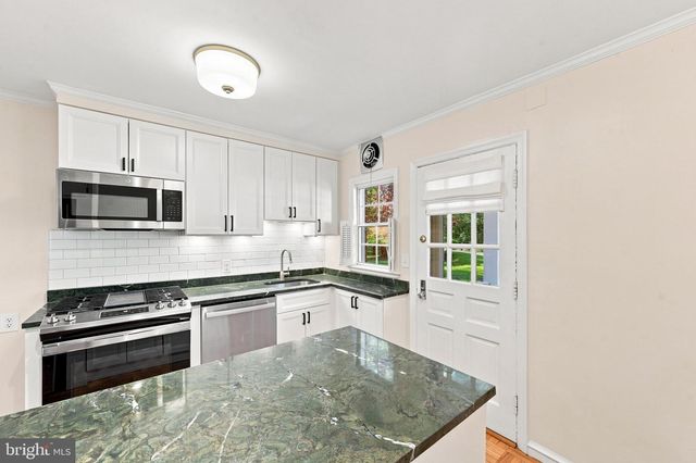 6516 10TH ST, Alexandria, VA 22307