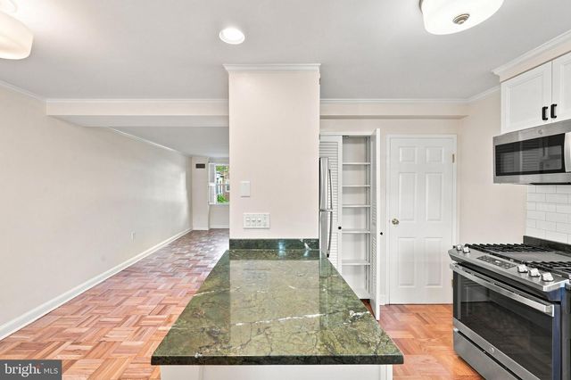 6516 10TH ST, Alexandria, VA 22307