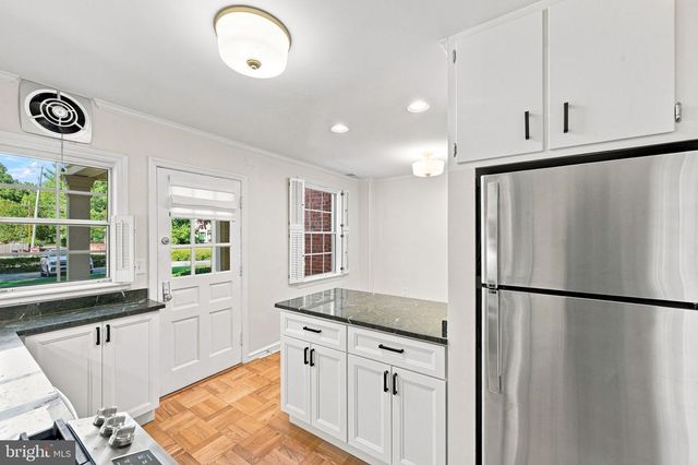 6516 10TH ST, Alexandria, VA 22307