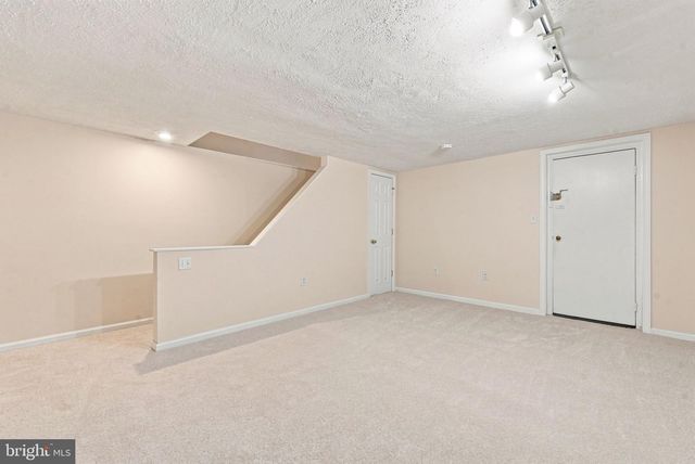 6516 10TH ST, Alexandria, VA 22307