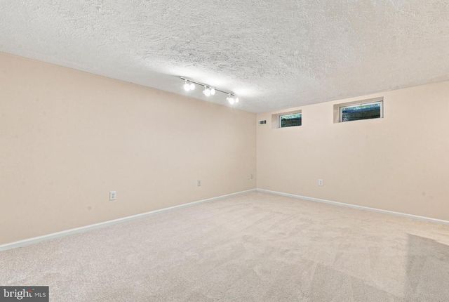 6516 10TH ST, Alexandria, VA 22307
