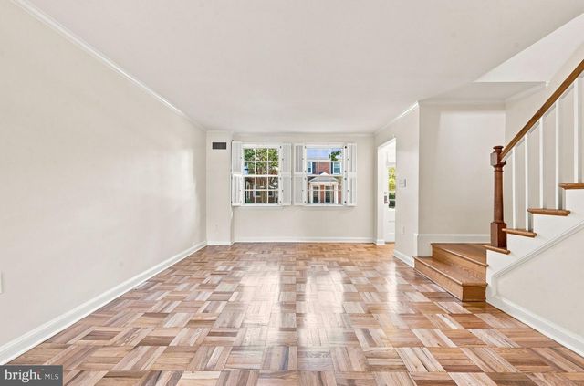 6516 10TH ST, Alexandria, VA 22307
