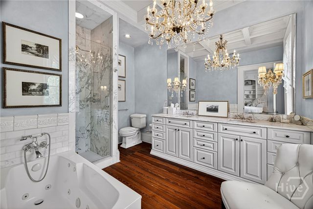 203 W Charlton Street, Savannah, GA 31401