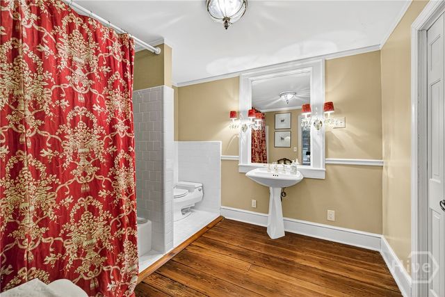 203 W Charlton Street, Savannah, GA 31401