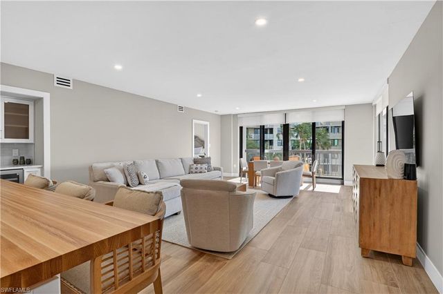 174 S Collier BLVD # 405, Marco Island, FL 34145