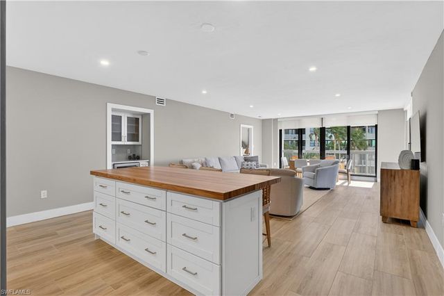 174 S Collier BLVD # 405, Marco Island, FL 34145