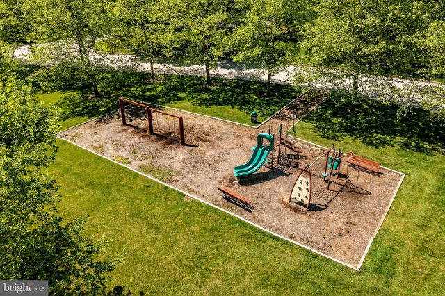 2406 COPPER CREEK RD, Chester Springs, PA 19425