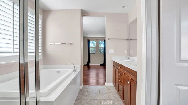 24 Cactus Bloom, Irvine, CA 92618