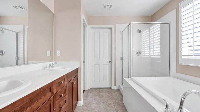 24 Cactus Bloom, Irvine, CA 92618