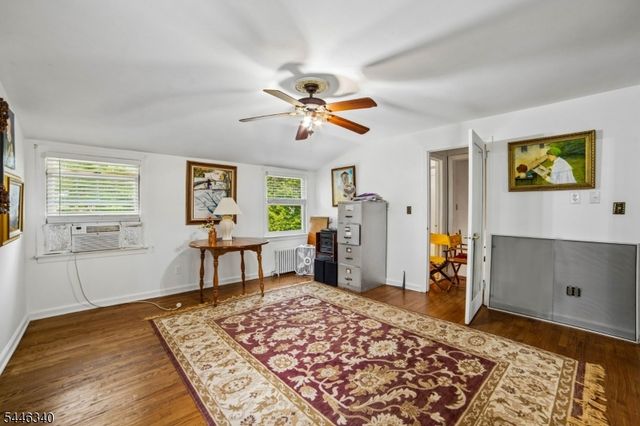 25 Lake Dr West, Wayne Twp., NJ 07470
