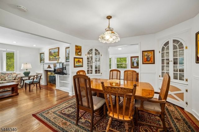 25 Lake Dr West, Wayne Twp., NJ 07470