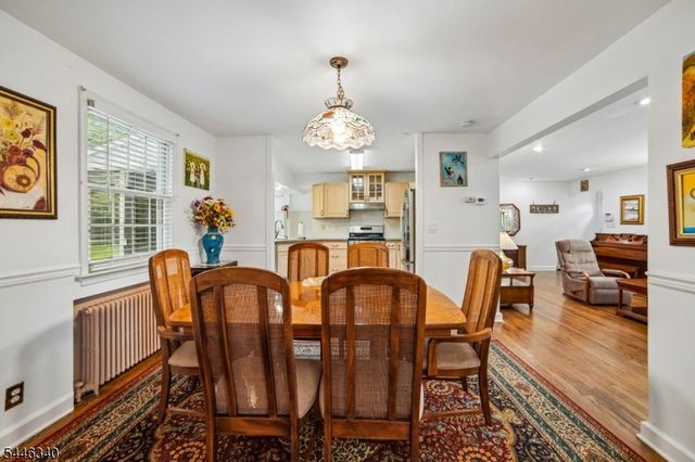 25 Lake Dr West, Wayne Twp., NJ 07470