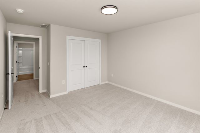 460 SW 12th Street, Des Moines, IA 50309