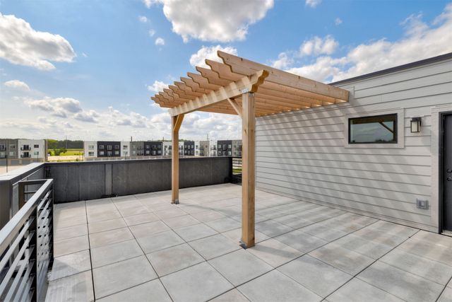 460 SW 12th Street, Des Moines, IA 50309