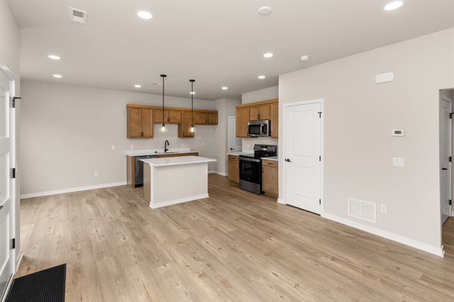 460 SW 12th Street, Des Moines, IA 50309