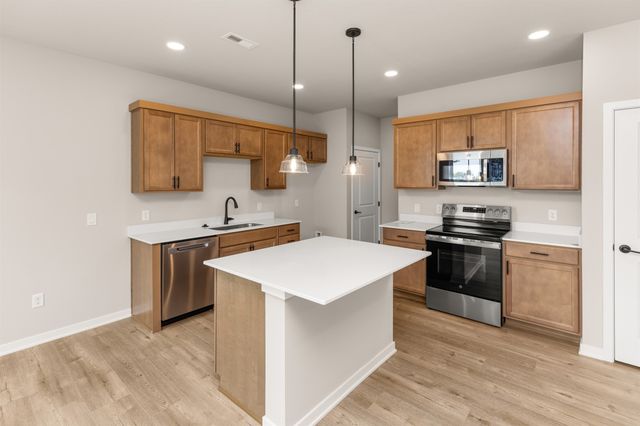 460 SW 12th Street, Des Moines, IA 50309