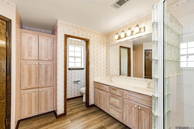 7080 False River Rd, Oscar, LA 70762