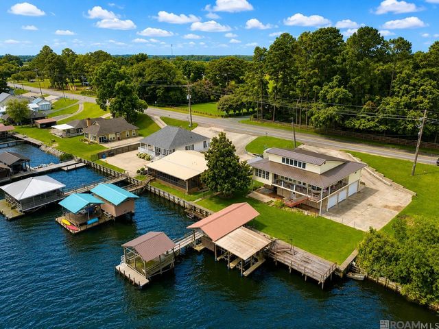 7080 False River Rd, Oscar, LA 70762