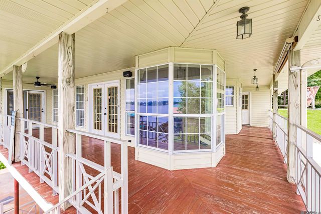 7080 False River Rd, Oscar, LA 70762