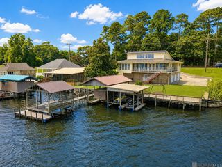 7080 False River Rd, Oscar, LA 70762
